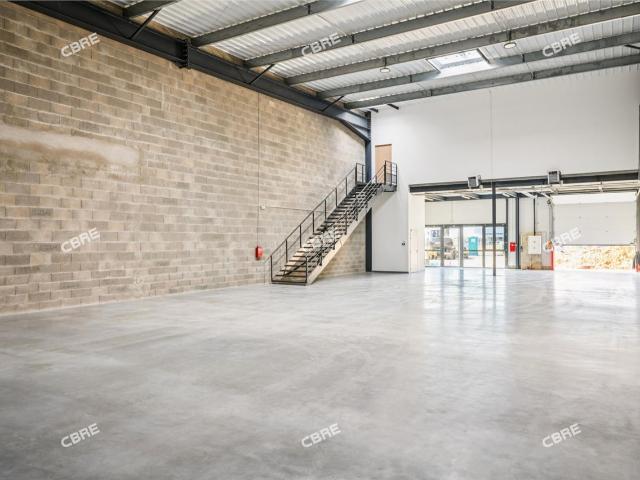 Local Commercial vente à Avrainville, Essonne