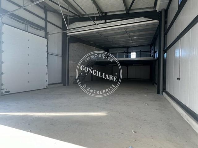 Local Commercial vente à Toulouse, Deyme