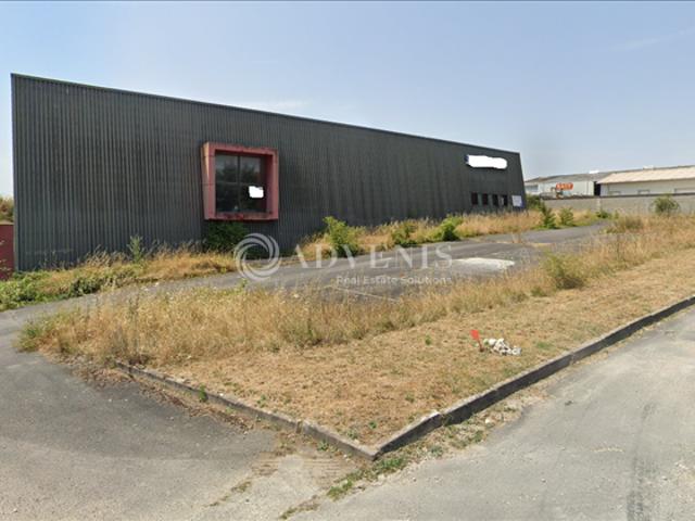 Local Commercial vente à Angoulême, Fléac