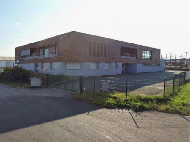Local Commercial vente à Villefranche-sur-Saône, Rhône