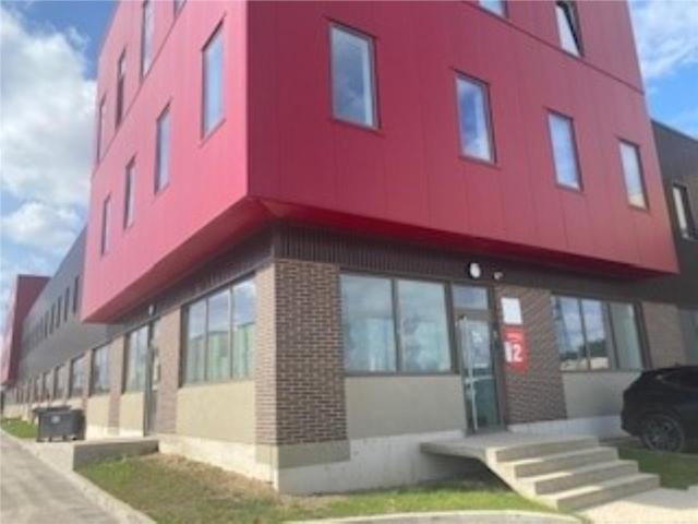 Local Commercial vente à Nanterre, Gennevilliers