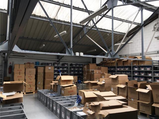 Local Commercial vente à L'Haÿ-les-Roses, Ivry-sur-seine