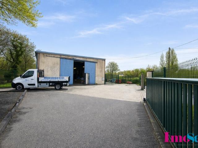 Local Commercial vente à Bordeaux, Latresne