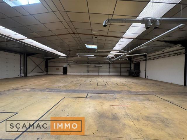 Local Commercial vente à Melun, Le Châtelet-en-brie