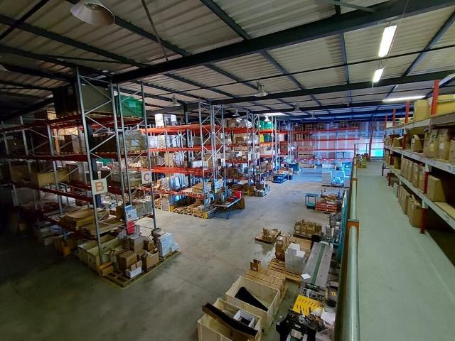 Local Commercial vente à Toulouse, Mondouzil