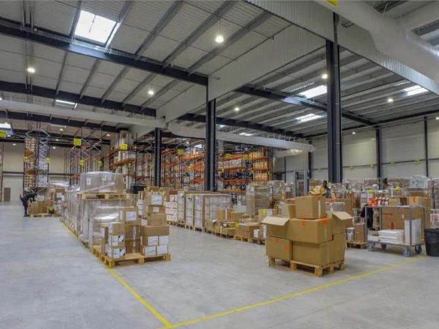 Local Commercial vente à Pontoise, Persan