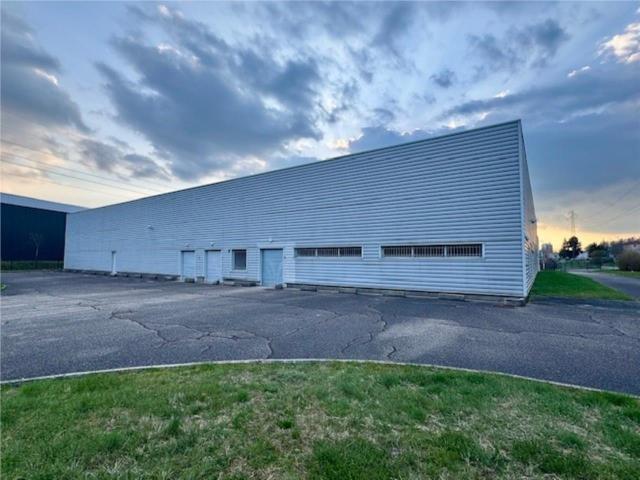 Local Commercial vente à Saint-Étienne, La Talaudière