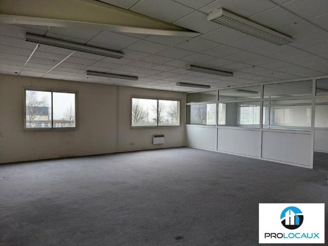 Local Commercial vente à Évreux, Evreux
