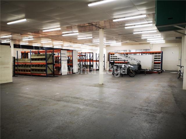 Local Commercial vente à Valenciennes, Saint-saulve