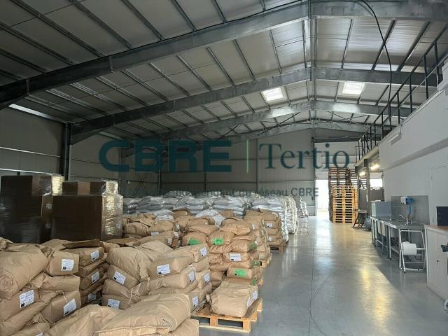Local Commercial vente à Zone d'activités Isoparc, Sorigny