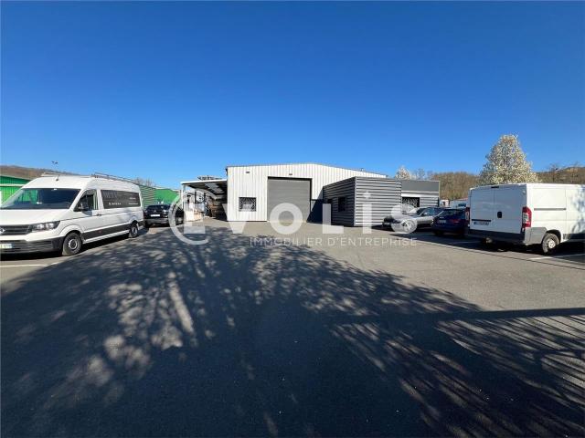 Local Commercial vente à Villefranche-sur-Saône, Rhône