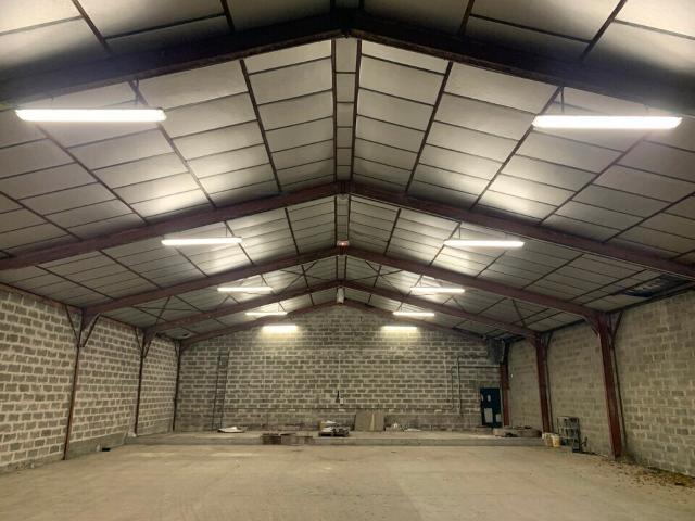 Local Commercial vente à Bordeaux, Yvrac