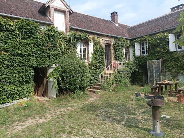 Ferme vente à Auxerre, Villiers-saint-benoît