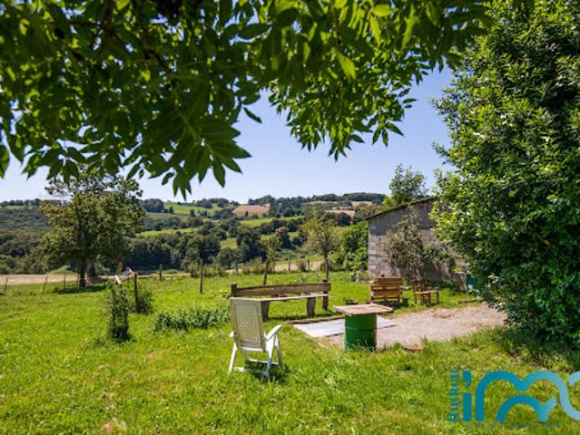 Ferme vente à Villefranche-de-Rouergue, Rieupeyroux