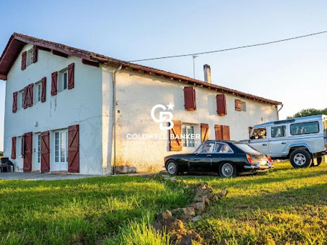 Ferme vente à Lapurdi, Saint-Pée-sur-Nivelle