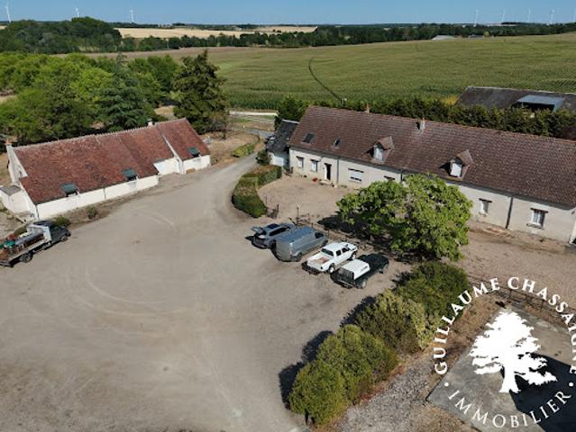 Ferme vente à Issoudun