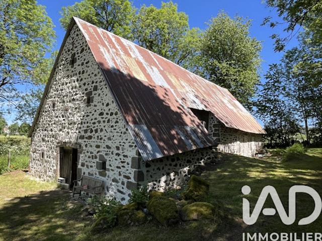 Ferme vente à Issoire, Tauves