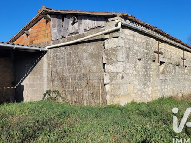 Ferme vente à Fontenay-le-Comte, Fontaines