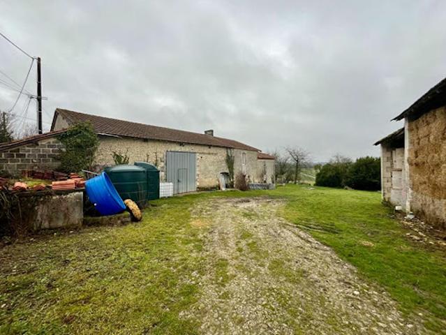 Maison vente à Périgueux, Celles
