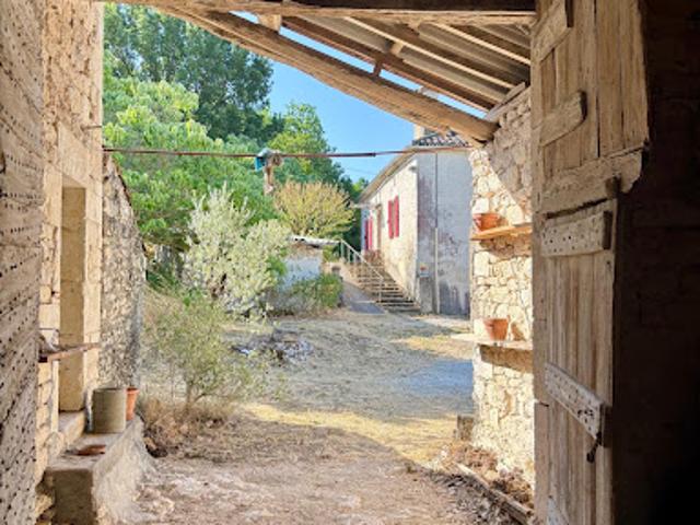 Ferme vente à Cahors, Montcuq