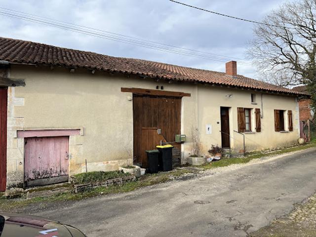 Ferme vente à Roumazières-Loubert, Terres-de-Haute-Charente