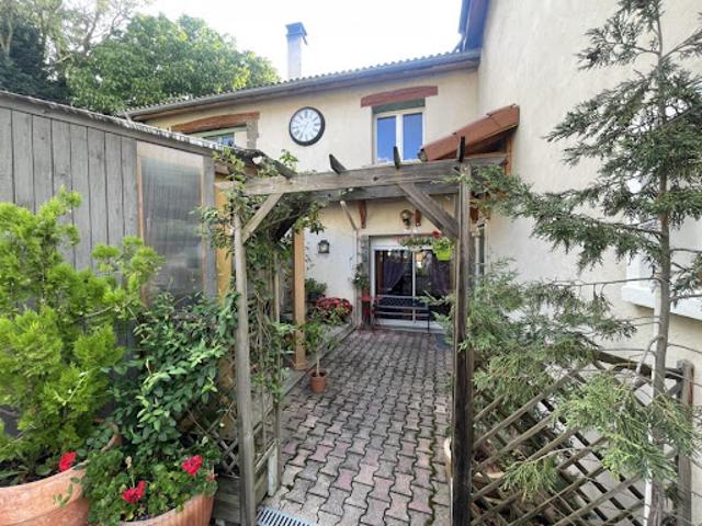Ferme vente à Le Puy-en-Velay, Laussonne