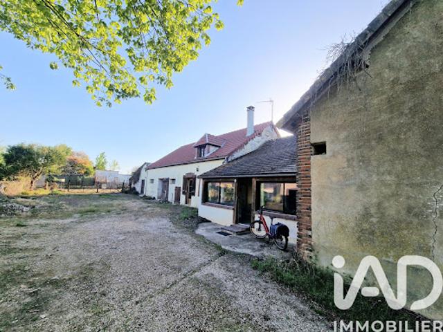 Ferme vente à Sens, Paroy-sur-tholon