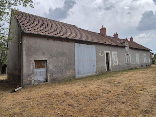 Ferme vente à La Châtre, Saint-christophe-en-boucherie