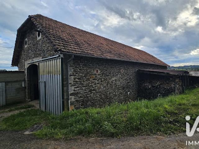 Ferme vente à Aurillac, Saint-constant