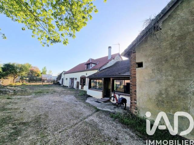 Maison vente à Sens, Champlay