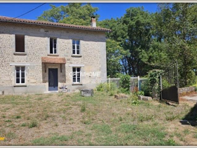 Ferme vente à Montmoreau-Saint-Cybard, Montmoreau