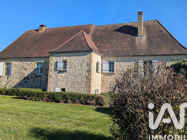Ferme vente à Saint-Cyprien, Dordogne