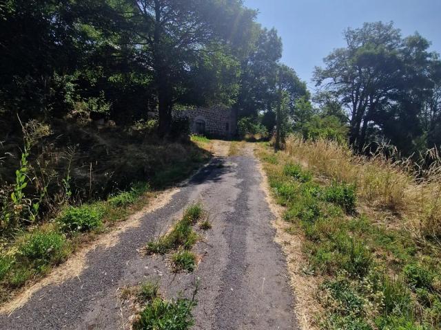 Ferme vente à Couteaux, Saint-Front