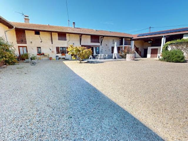 Ferme vente à Bourg-en-Bresse, Baneins