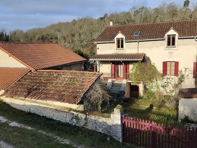 Ferme vente à Nontron, Brantôme