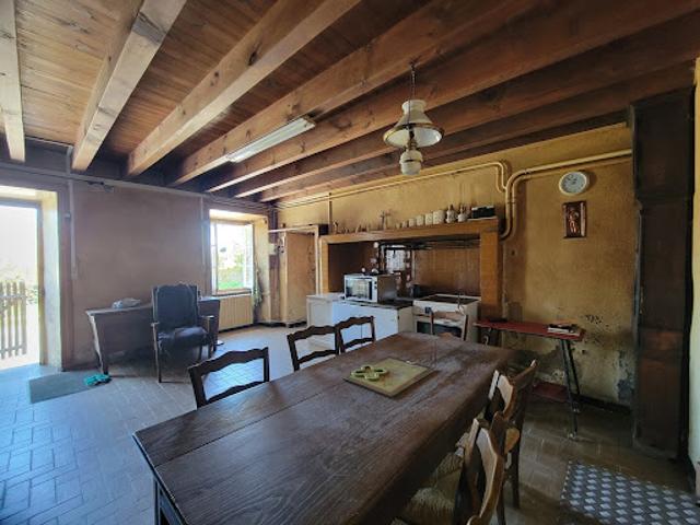 Ferme vente à Riom, Auvergne-Rhône-Alpes