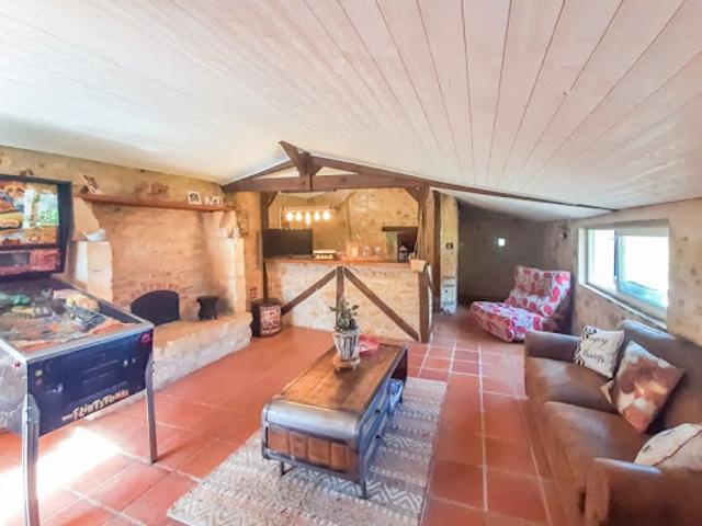 Ferme vente à Antonne-et-Trigonant, Dordogne