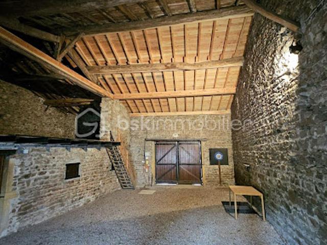 Maison vente à Roanne, Commelle-vernay