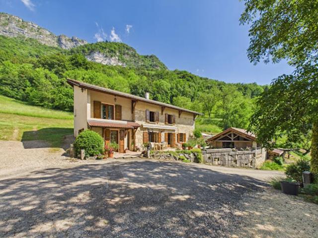 Ferme vente à Grenoble, Auvergne-Rhône-Alpes