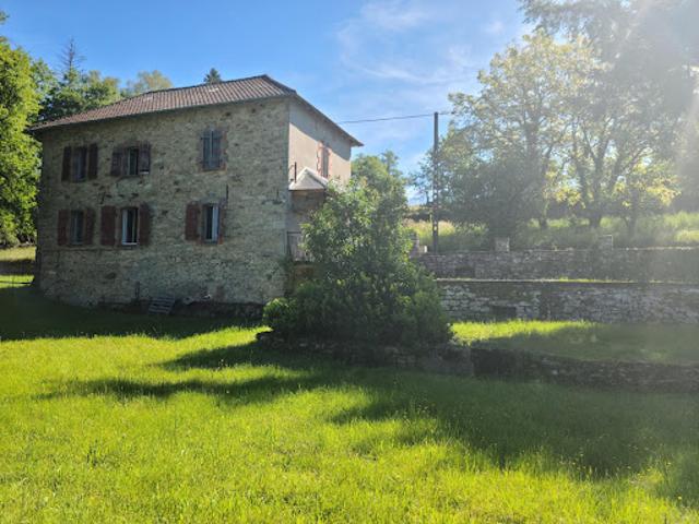 Ferme vente à Gorses, Lot