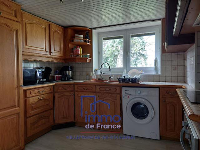Ferme vente à Villefranche-de-Rouergue, La Salvetat-peyralès