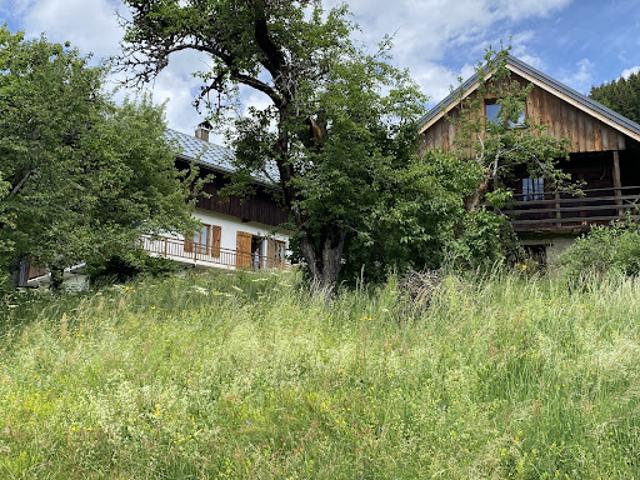 Ferme vente à Albertville, Ugine