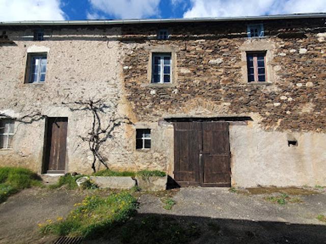 Maison vente à Villefranche-de-Rouergue, La Salvetat-peyralès