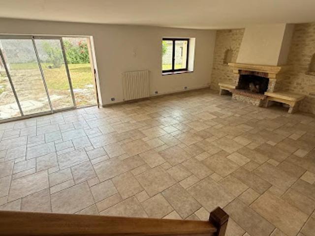 Maison vente à Fontainebleau, Buthiers