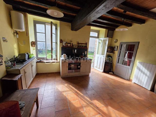 Maison vente à Sens, Courgenay