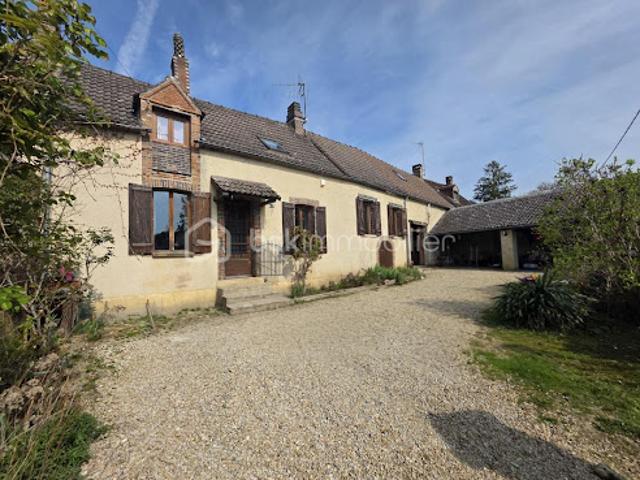 Maison vente à Sens, Voisines