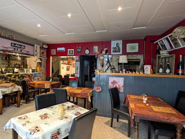 Local Commercial vente à Belley