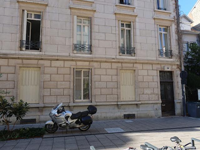 Local Commercial vente à Besançon