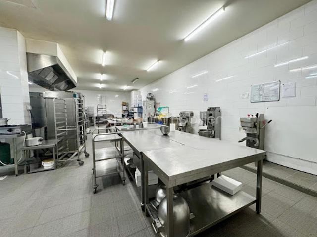 Local Commercial vente à Bonneuil-sur-Marne, Val-de-Marne