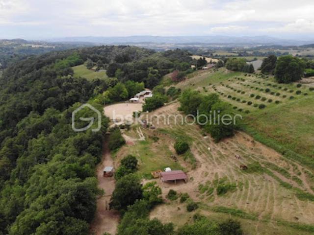 Local Commercial vente à Charmes-sur-l'Herbasse, Drôme
